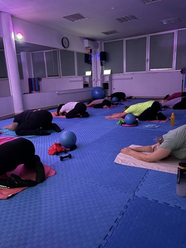 Relaxation and mobility work